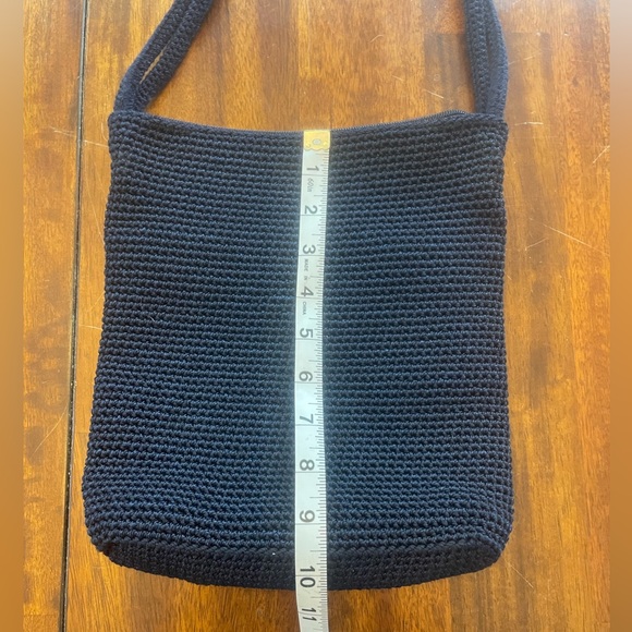 The SAK navy woven crochet knit shoulder bag purse excellent condition - Picture 7 of 9